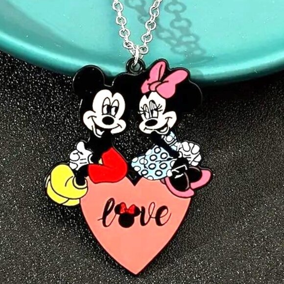 Mickey Mouse & Minnie Mouse Love Necklace Enamel Heart Pendant Disney Vacation - Picture 1 of 2